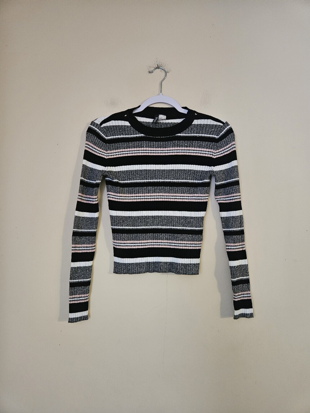 H&M Ribbed Crewneck Sweater - Black, White & Pink, Size Small